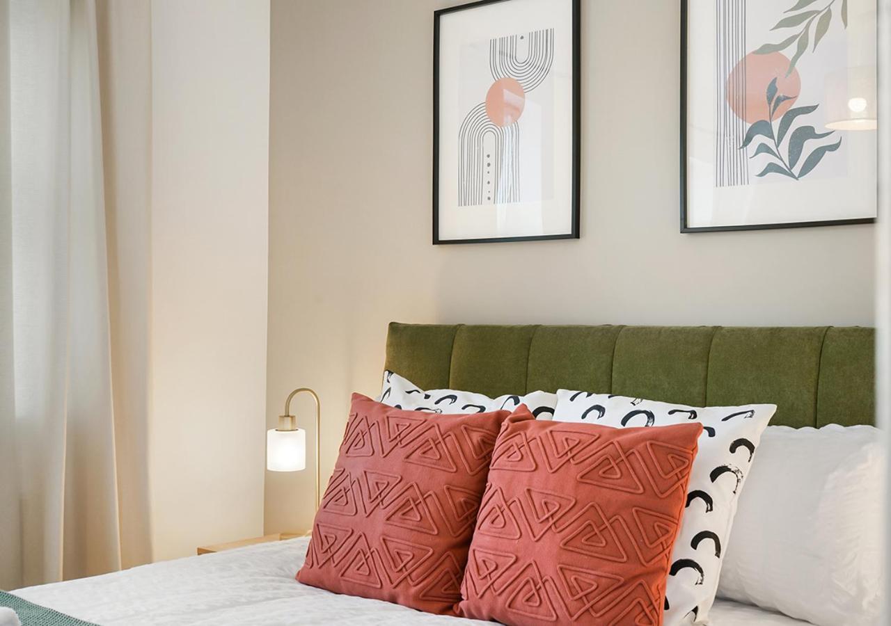 East London House Near Tube With Parking 빌라 외부 사진